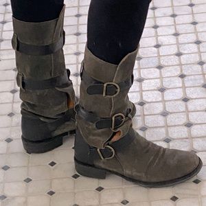 FIORENTINI + BAKER Grey Suede Moto Boots